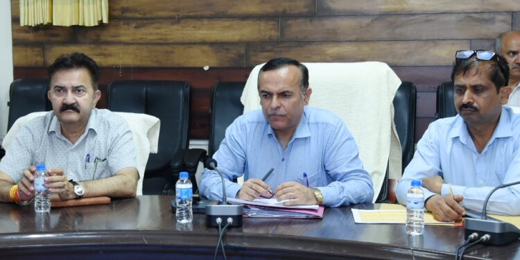 Director Agriculture Jammu calls for accelerated execution of development projects in Samba, Kathua