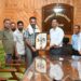 Shopian gives warm farewell to outgoing DIO Showkat Hussain Ganie