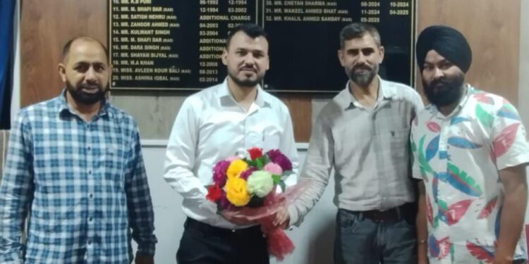 Hardeep Singh Choudhary takes charge as District Information Officer Poonch