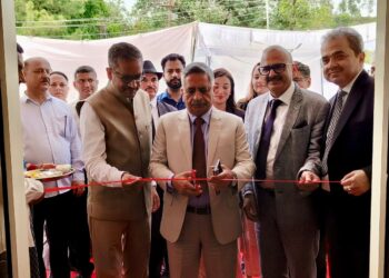 Justice Sanjeev Kumar lays foundation stone for Court complex at Mahanpur, inaugurates Basholi Court complex