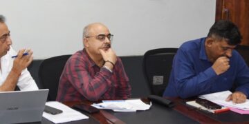 DC reviews progress of Archaeology Department projects in Udhampur, stresses timely execution