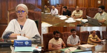 DC Bandipora reviews MPLADS Works, directs officers to expedite process