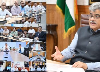 CS reviews formulation of comprehensive Cancer Care Strategy for J&K
