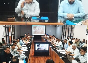 DC Poonch reviews progress of PM Surya Ghar Muft Bijli Yojana, stresses faster rooftop solar installations