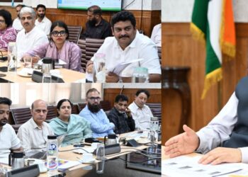 CS reviews implementation of Ayushman Bharat Digital Mission in J&K