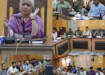 DC Bandipora reviews arrangements for Independence Day 2026 celebrations