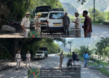 Joint MVD Ramban-Doda enforcement drive at Karol: 8 vehicles e-challaned, 2 driving licenses recommended for suspension