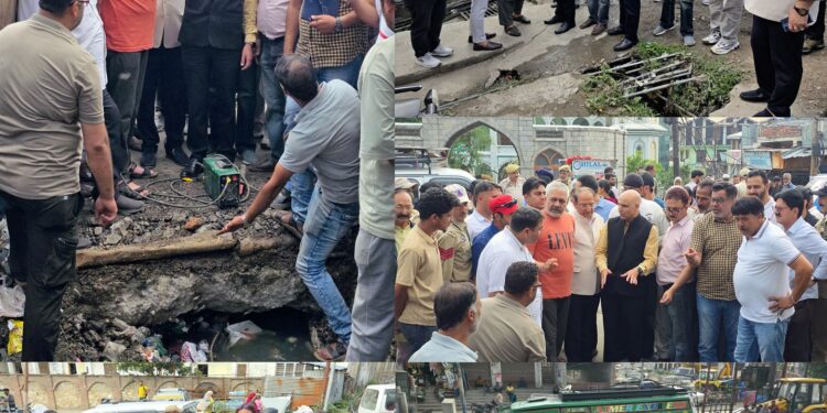 DC conducts extensive inspection of Kishtwar town; Reviews sanitation, drainage and developmental works
