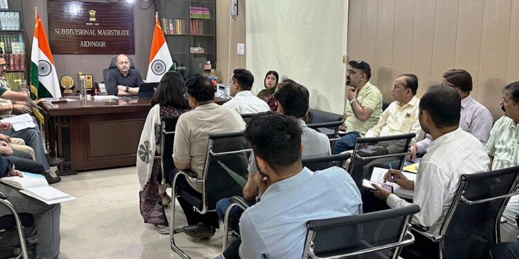 SDM reviews monsoon preparedness in Akhnoor subdivision