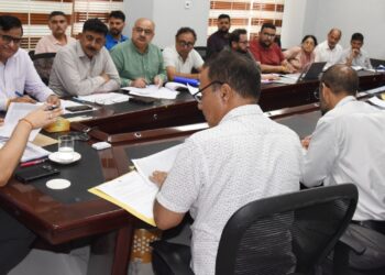DC reviews progress of SAMAGRA Shiksha development works in Udhampur