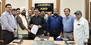 Javed Rana meets delegations at Civil Secretariat; discusses development issues