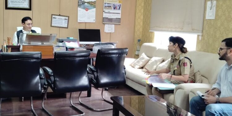 Chairman DLSA Jammu reviews implementation of SC directions on missing children