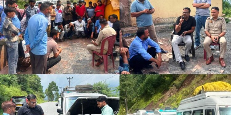 MVD Ramban conducts enforcement drive in Gool-Sangaldan; 42 Vehicles E-Challaned