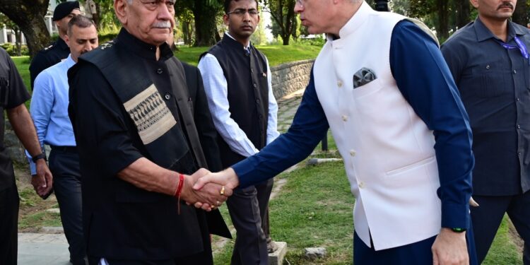 CM Omar Abdullah hosts ‘At Home’ on Independence Day at SKICC