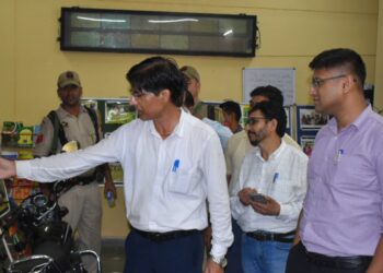 DC Reasi reviews working of Krishi Vigyan Kendra