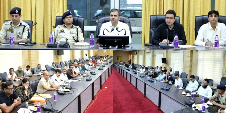 DC Ramban finalizes arrangements for Har Ghar Tiranga Campaign, 80th I-Day Celebrations
