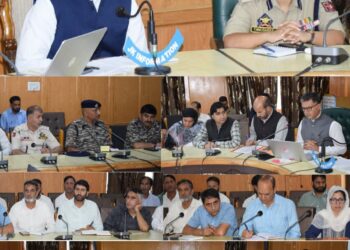 DC Pulwama finalises Independence Day arrangements; reviews Har Ghar Tiranga, Vande Mataram campaign preparations