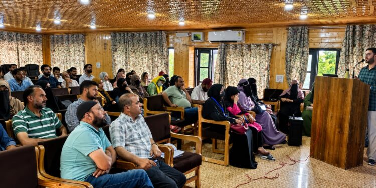 Capacity Building Programme for Master Trainers held under Swachhta 50:50 Initiative in Bandipora