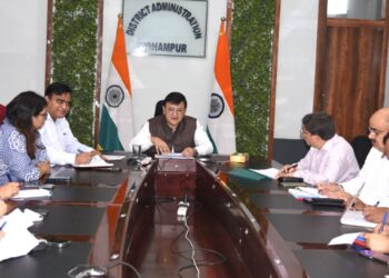DC reviews implementation of social security, labour welfare schemes in Udhampur