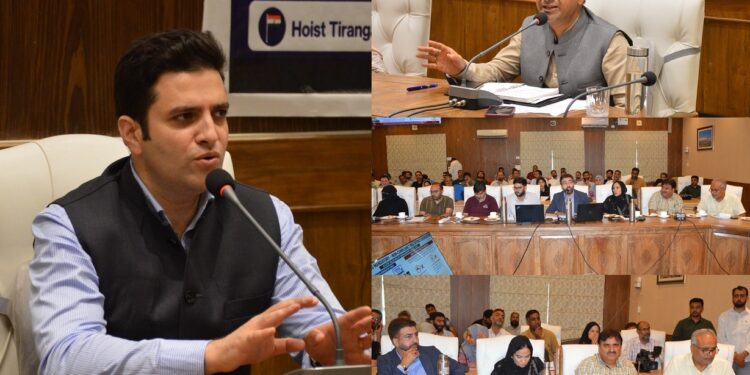 DC Budgam chairs Capacity Building Session on SWM Rules 2026
