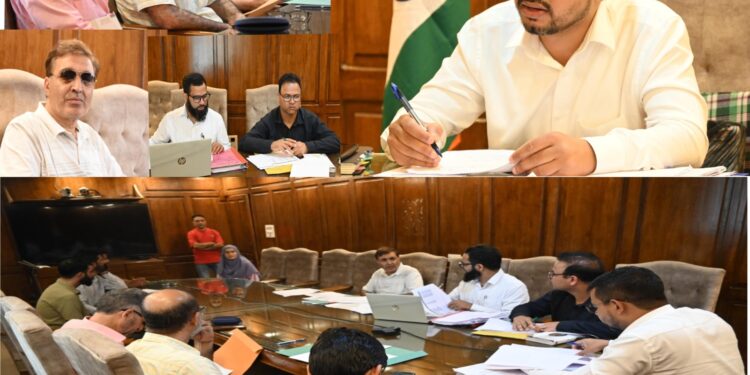 DC Kulgam chairs DLSC meeting to finalize NEET coaching assistance under BBBP