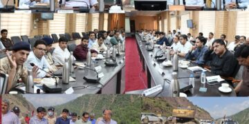 Javid Dar reviews rain-related damage, NH-44 restoration; asks for priority movement of fruit-laden trucks