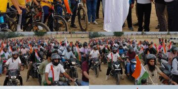 Har Ghar Tiranga Campaign gains momentum in Budgam; DC, SSP flag off mega Bike & Bicycle rallies