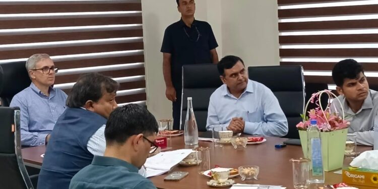 CM Omar Abdullah reviews restoration works on NH-44, directs measures for seamless traffic movement