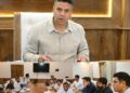 DC Anantnag reviews implementation of TB Mukt Bharat Abhiyan, directs 100% screening, strengthened block-level monitoring