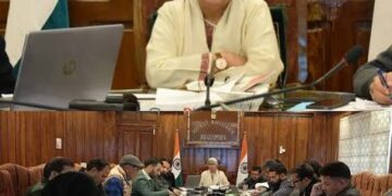 DC Bandipora Chairs DCC/DLRC Meeting; Calls for Accelerated Priority Sector Lending and 100% KCC Saturation