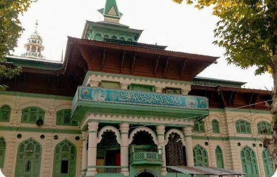 Govt approves ₹10.95 crore for restoration, upgradation of Ziyarat Sharief Khiram, Shiv Mandir Thajiwara in Anantnag
