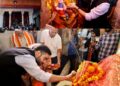 DC Srinagar visits Ganpatyar Temple; participates in Ganesh Chaturthi celebrations