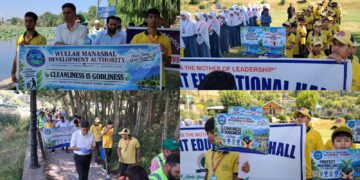 To further raise awareness among masses, WMDA conducts sanitation drive around Manasbal Lake