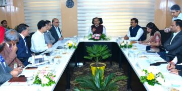 Deputy Governor RBI reviews J&K banking; bats for credit push, ULI adoption