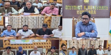 DC Kupwara chairs meeting on Solid Waste Management, Stray Dog Management