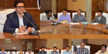 DC Budgam chairs MY Bharat DAC Meeting, reviews Youth Engagement initiatives