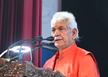Lieutenant Governor addresses felicitation ceremony for meritorious students organised by Wadies Hindi Shiksha Samiti and Jammu Kashmir Academy of Art, Culture and Languages