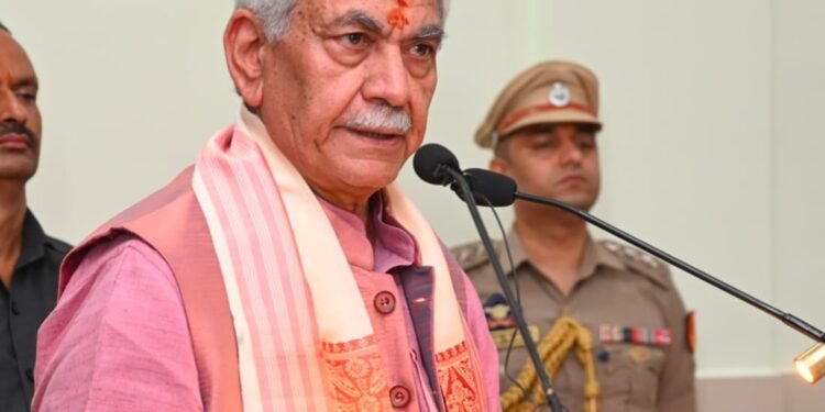 Lieutenant Governor inaugurates new facilities at University of Jammu