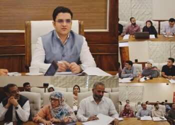 DC Budgam reviews progress under Mission YUVA