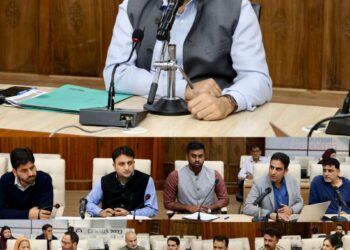 DC Srinagar chairs District Road Safety Committee meeting