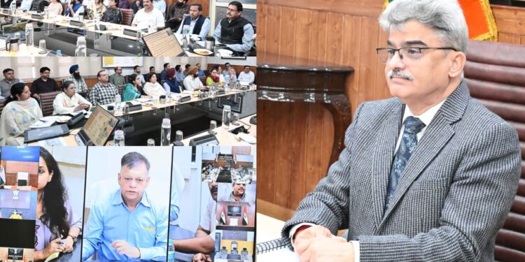CS reviews quality, timeliness of public grievance redressal across J&K