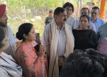 DC inaugurates newly constructed Washing Ghat at Poonch River Cremation Ground
