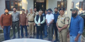 Transport Commissioner reviews MVD services, enforcement, road safety in Kulgam
