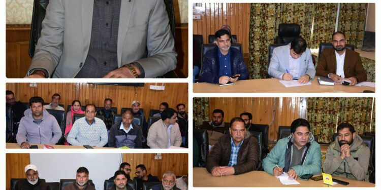 Commissioner SMC reviews PMAY-U 2.0 implementation
