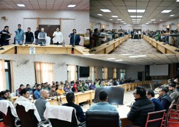 DC Kishtwar administers Integrity Pledge as Vigilance Awareness Week 2026 commences in district
