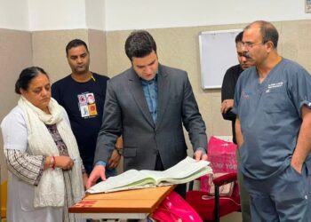 MD NHM visits Government Hospital Gandhi Nagar and Government Psychiatric Hospital GMC Jammu to review healthcare services, drug de-addiction facilities