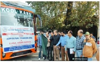 AHD Kashmir Flags off Farmers’ Delegation for Inter-State Training at LUVAS Hisar under ATMA Scheme