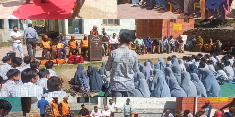 District Admin Bandipora organises drowning prevention, Water safety demonstration at Athwatoo