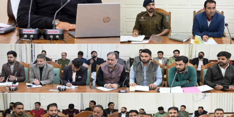 DC Kupwara chairs Winter Preparedness meeting