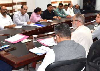 DC Udhampur reviews progress of TB Mukt Bharat Abhiyan